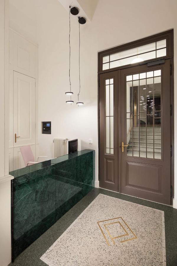 Luxury Apartment In The Centre Praag Buitenkant foto